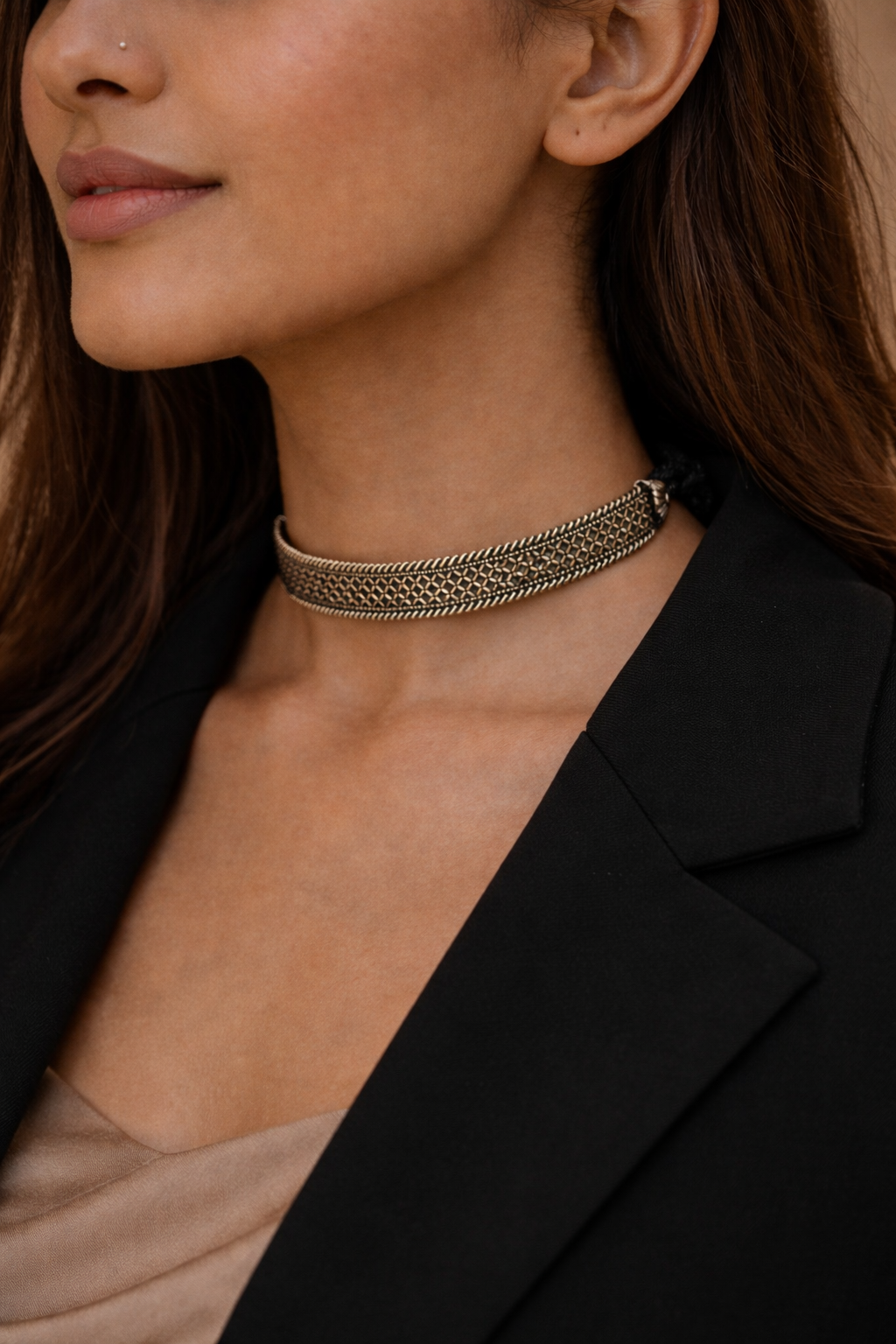 Sutra Collar Choker