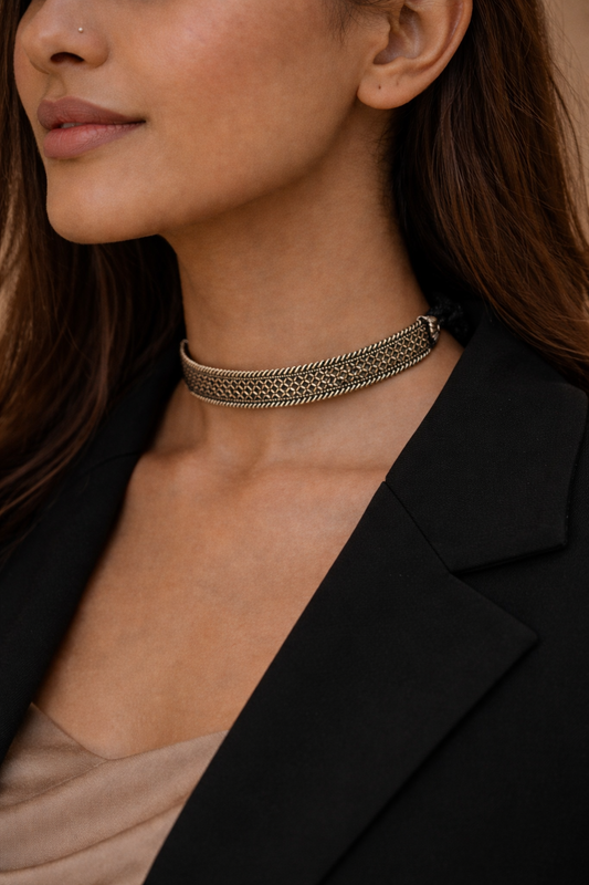 Sutra Collar Choker
