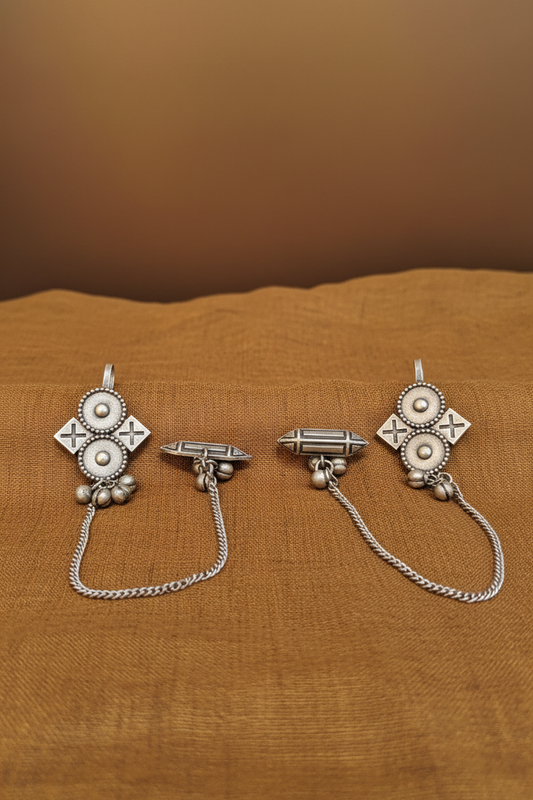 oxidised silver cuff - Akhira Linked Totem Cuffs Oxidised Chain Heritage Edition - NIVRTTI handcraft