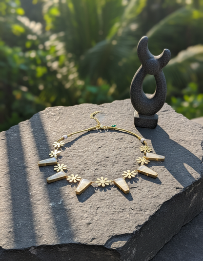 Pushpa Radiance Necklace